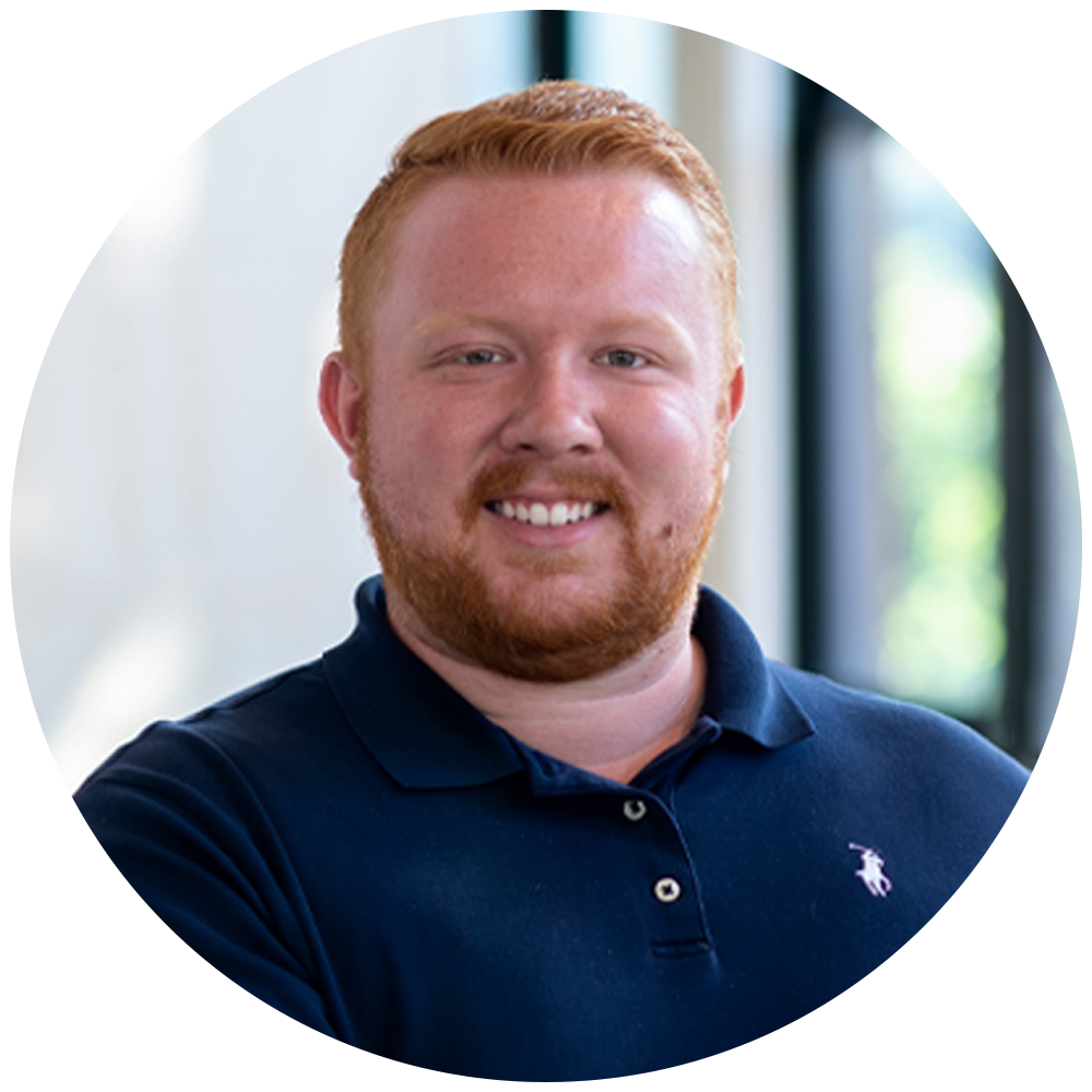 01. Rounded Staff Photos_Zack2