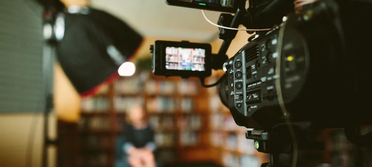 How To Create Customer Success Videos Blog Cover