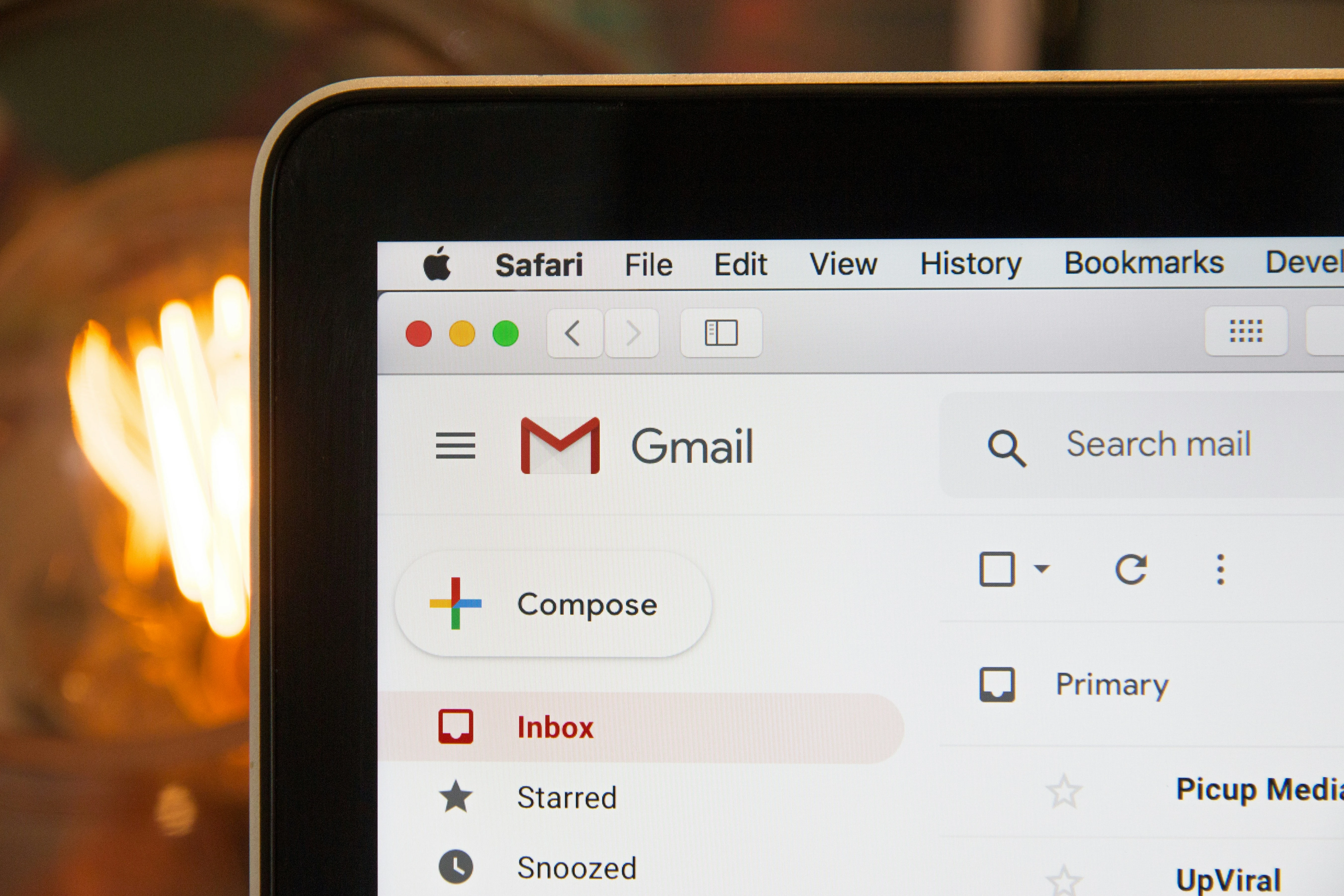 screen with gmail open learning how to write email subject lines