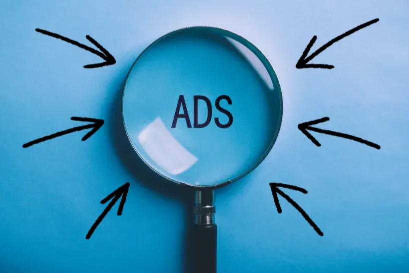 Display Ads vs Search Ads: Blog Cover